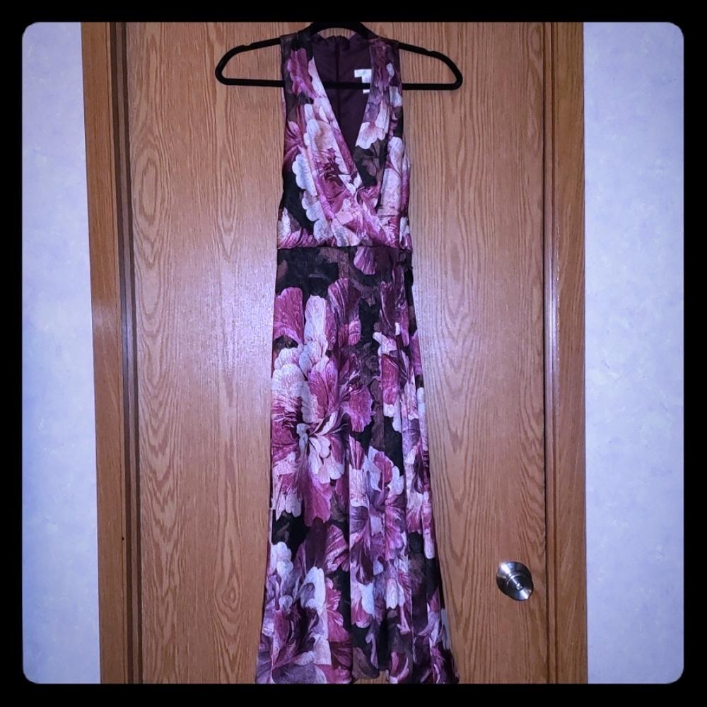 LONDON TIMES BEAUTIFUL FLOWER PRINT DRESS